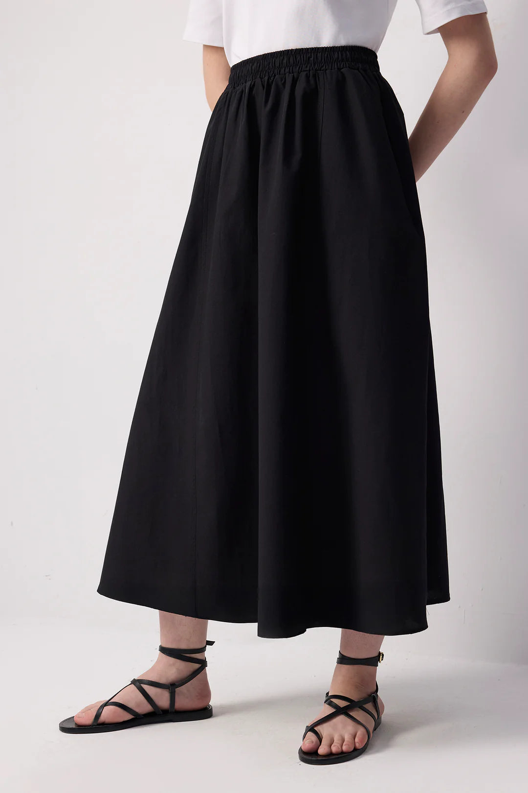 Everyday Classic Pocket Skirt