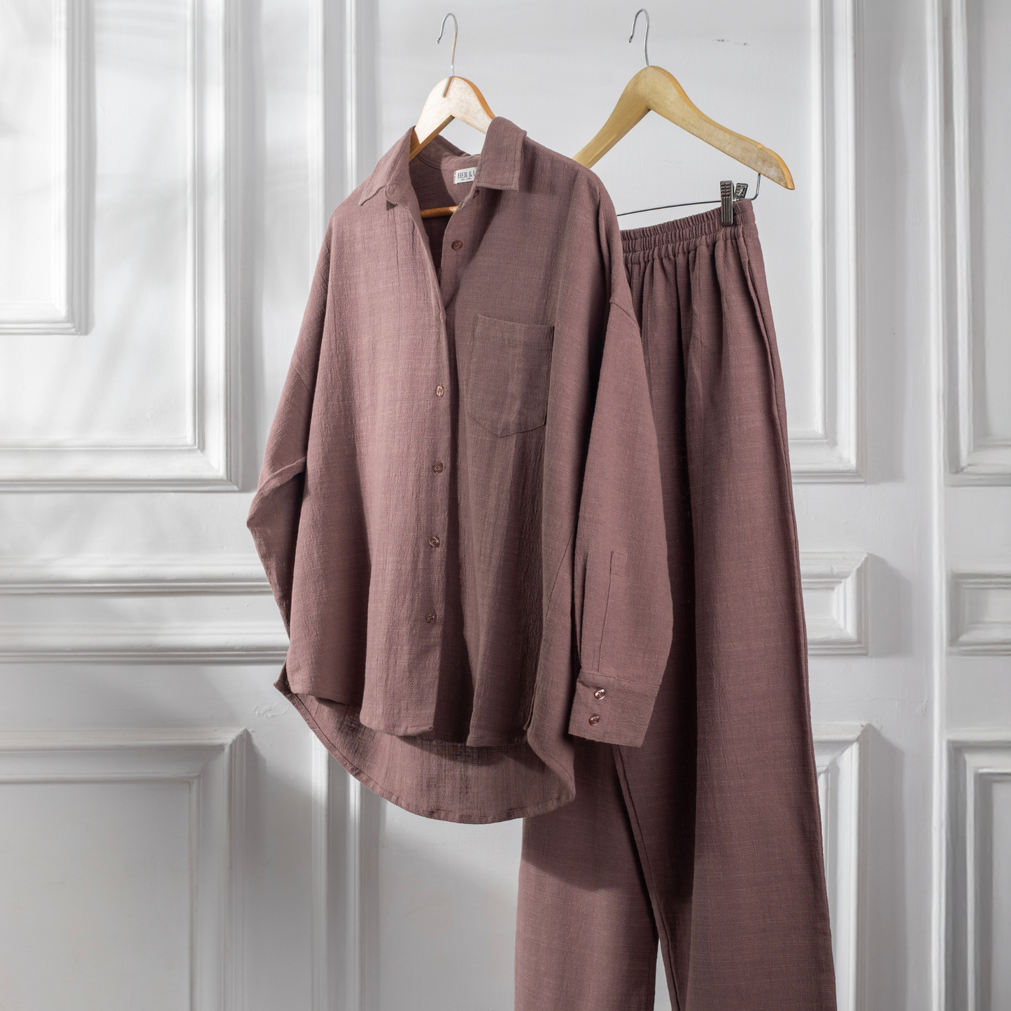 Amalfi Pants in Muted Brown