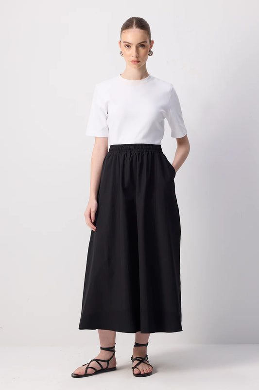 Everyday Classic Pocket Skirt